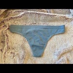 ❗️SOLD Victoria’s Secret Thong Panty